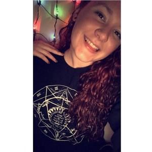 Meet your Posher, Christine